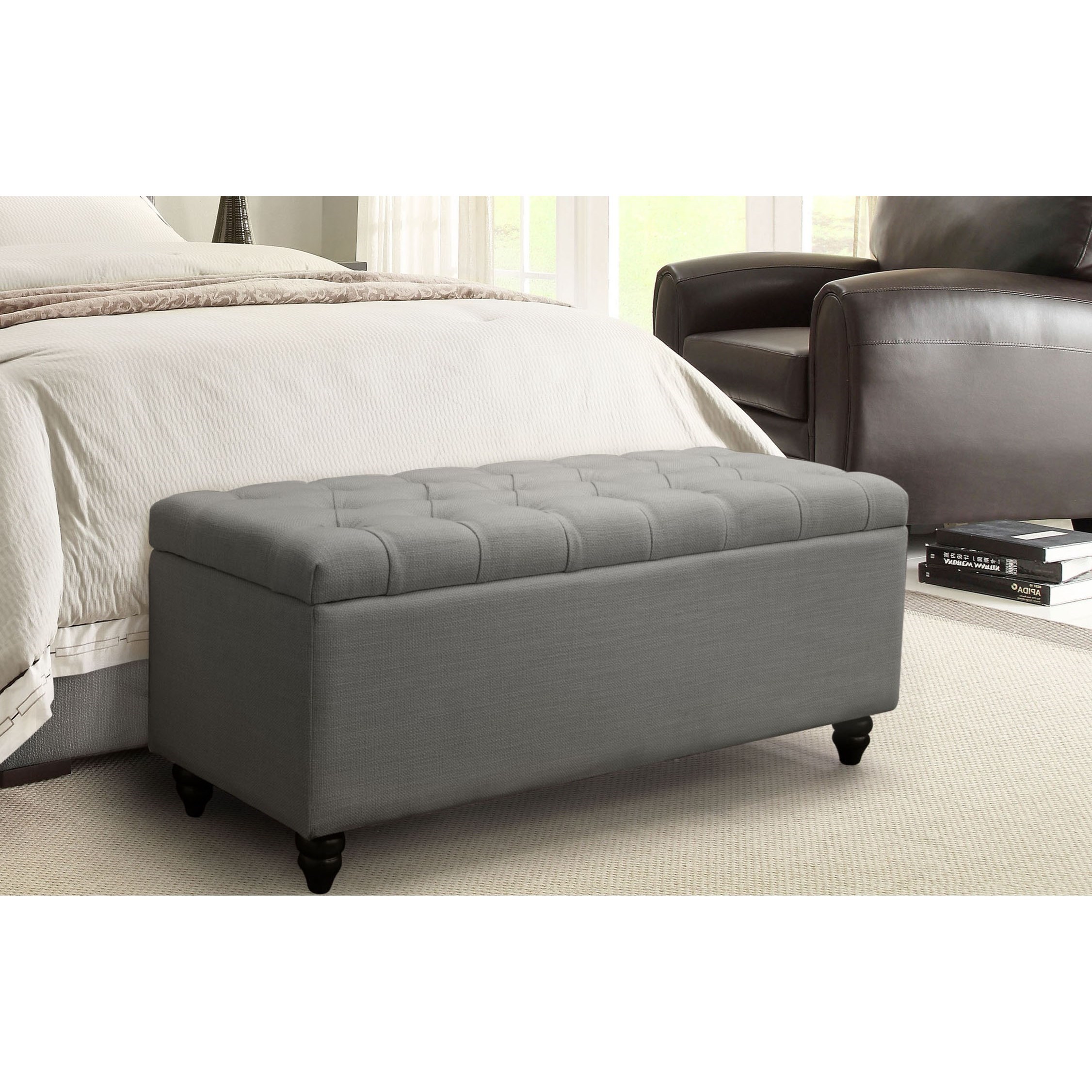 Diamond sofa park 2025 avenue tufted bed